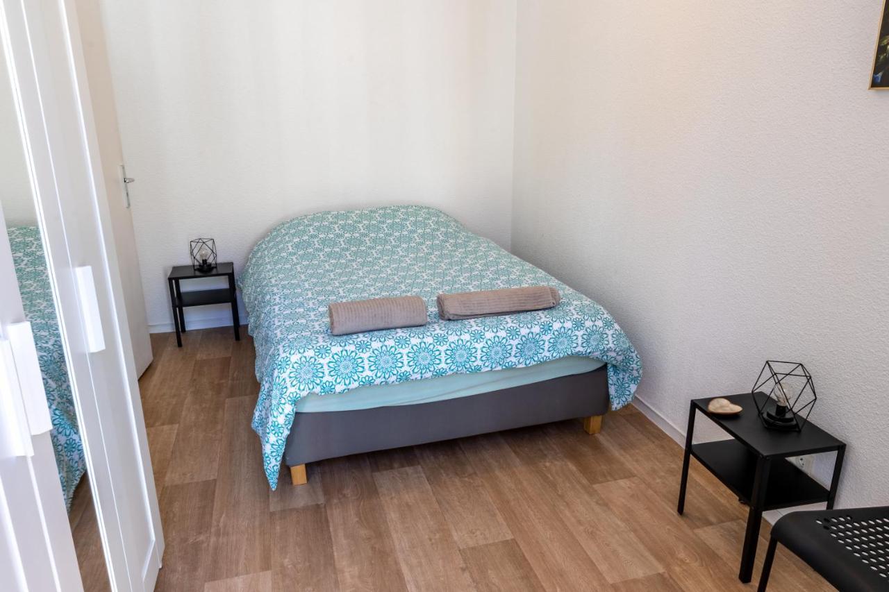 Résidence SERENITY--WIFI--CENTRE VILLE--SANCTUAIRES Lourdes Exterior foto