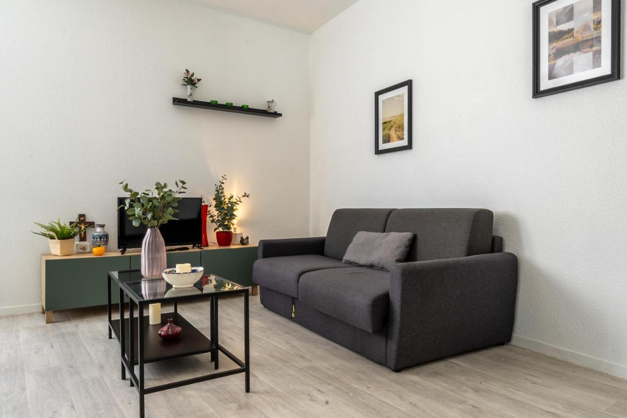 Résidence SERENITY--WIFI--CENTRE VILLE--SANCTUAIRES Lourdes Exterior foto
